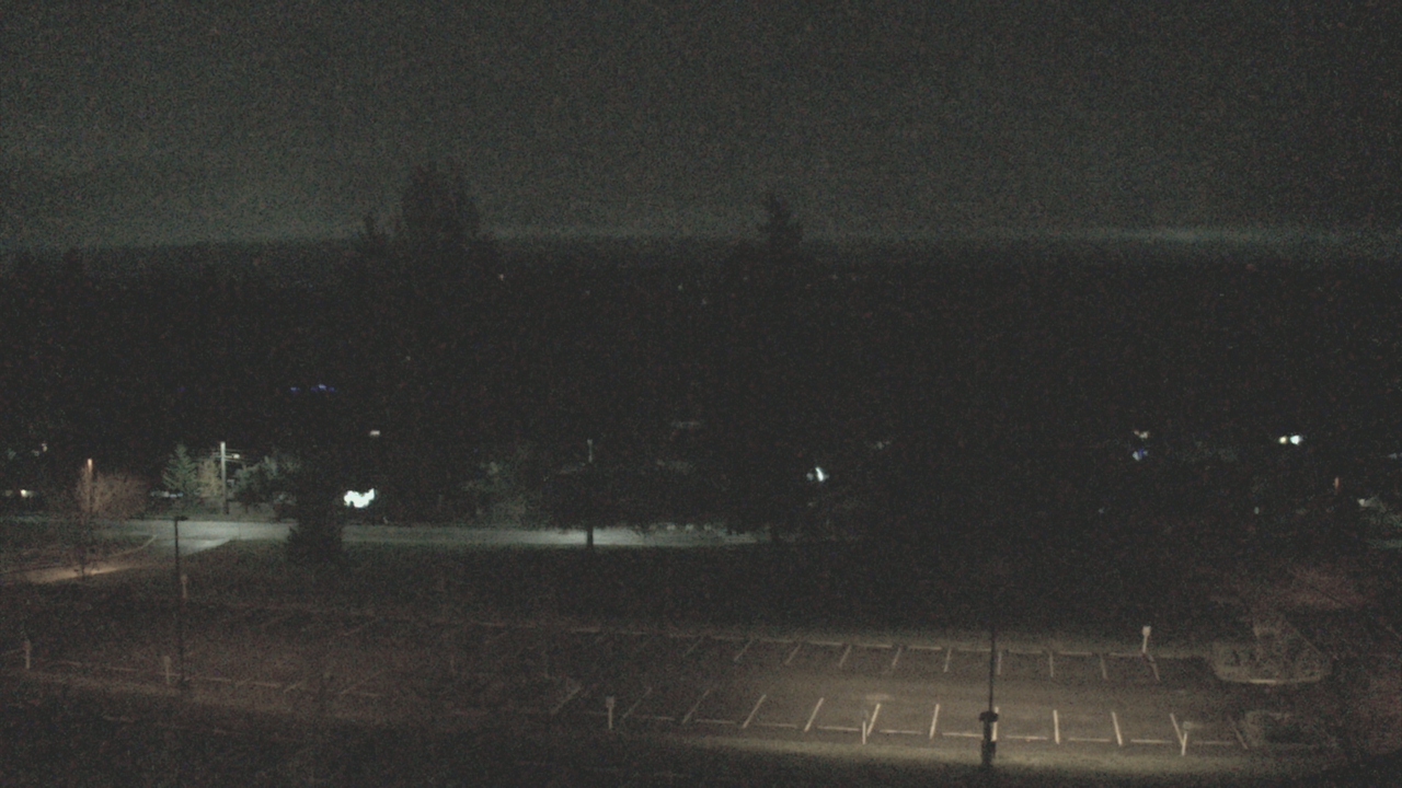 Thumbnail for current weather camera view from Shorecrest HS in Shoreline, Washington