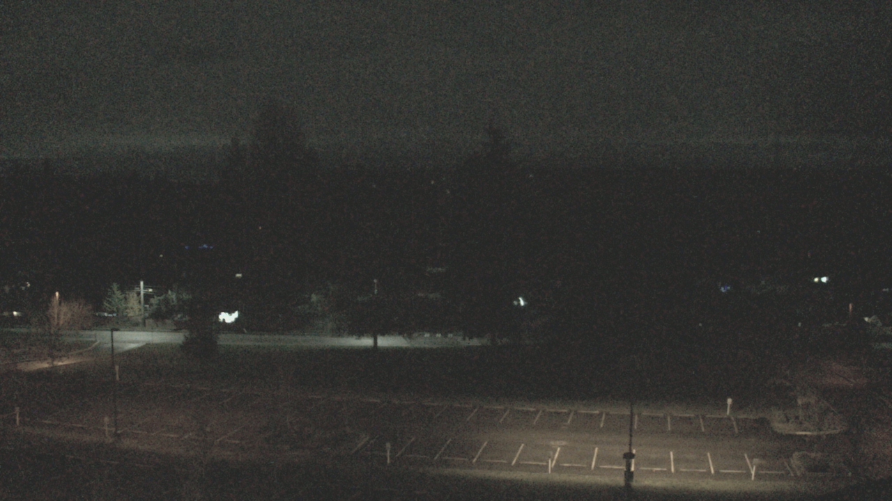 Thumbnail for current weather camera view from Shorecrest HS in Shoreline, Washington