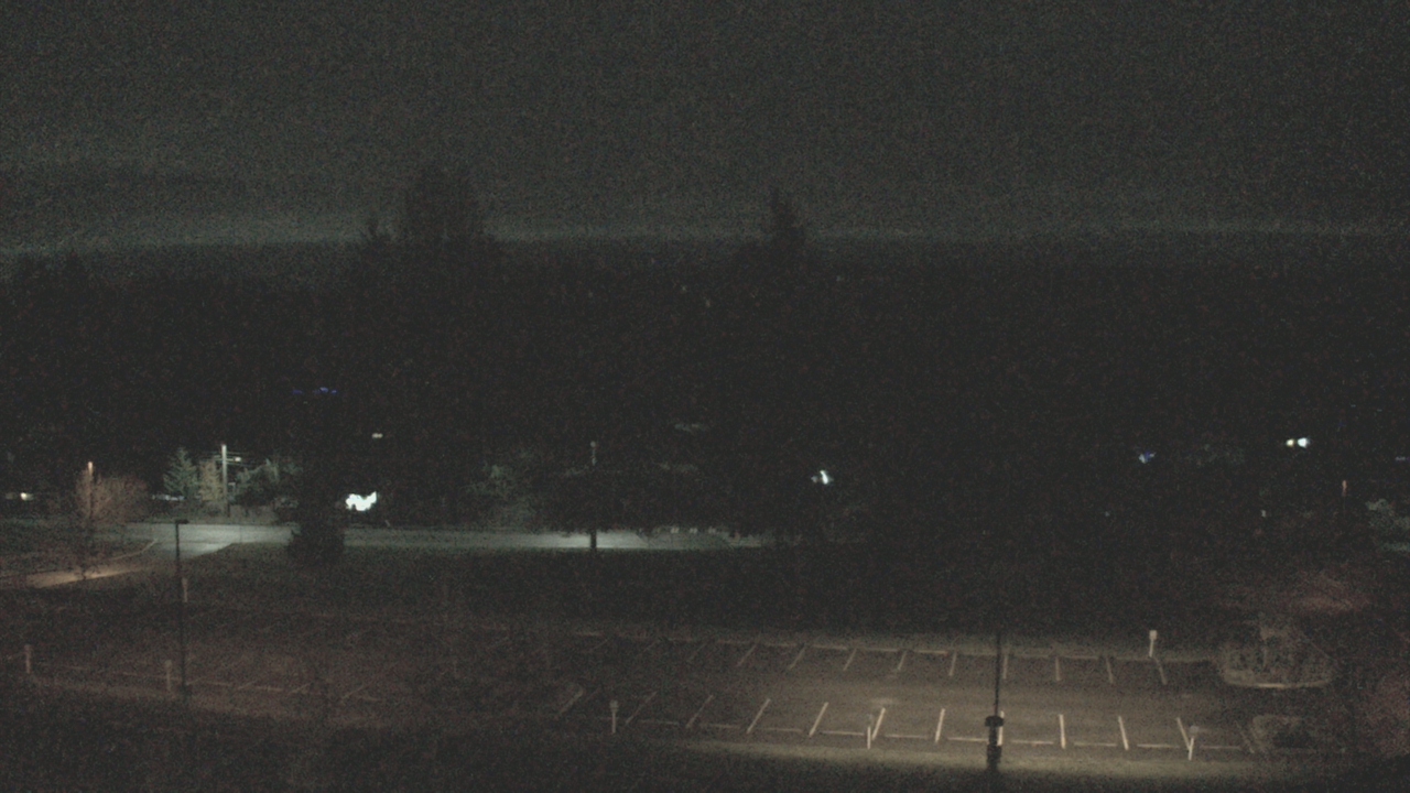 Thumbnail for current weather camera view from Shorecrest HS in Shoreline, Washington