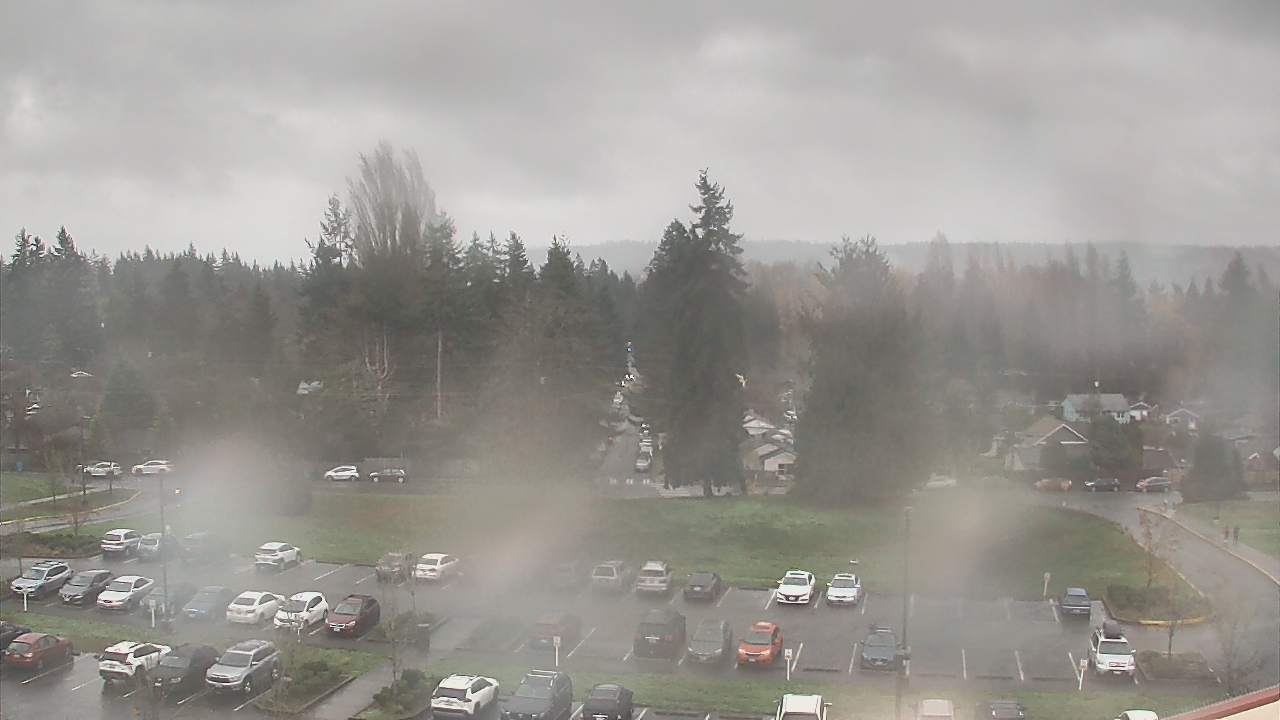 Thumbnail for current weather camera view from Shorecrest HS in Shoreline, Washington