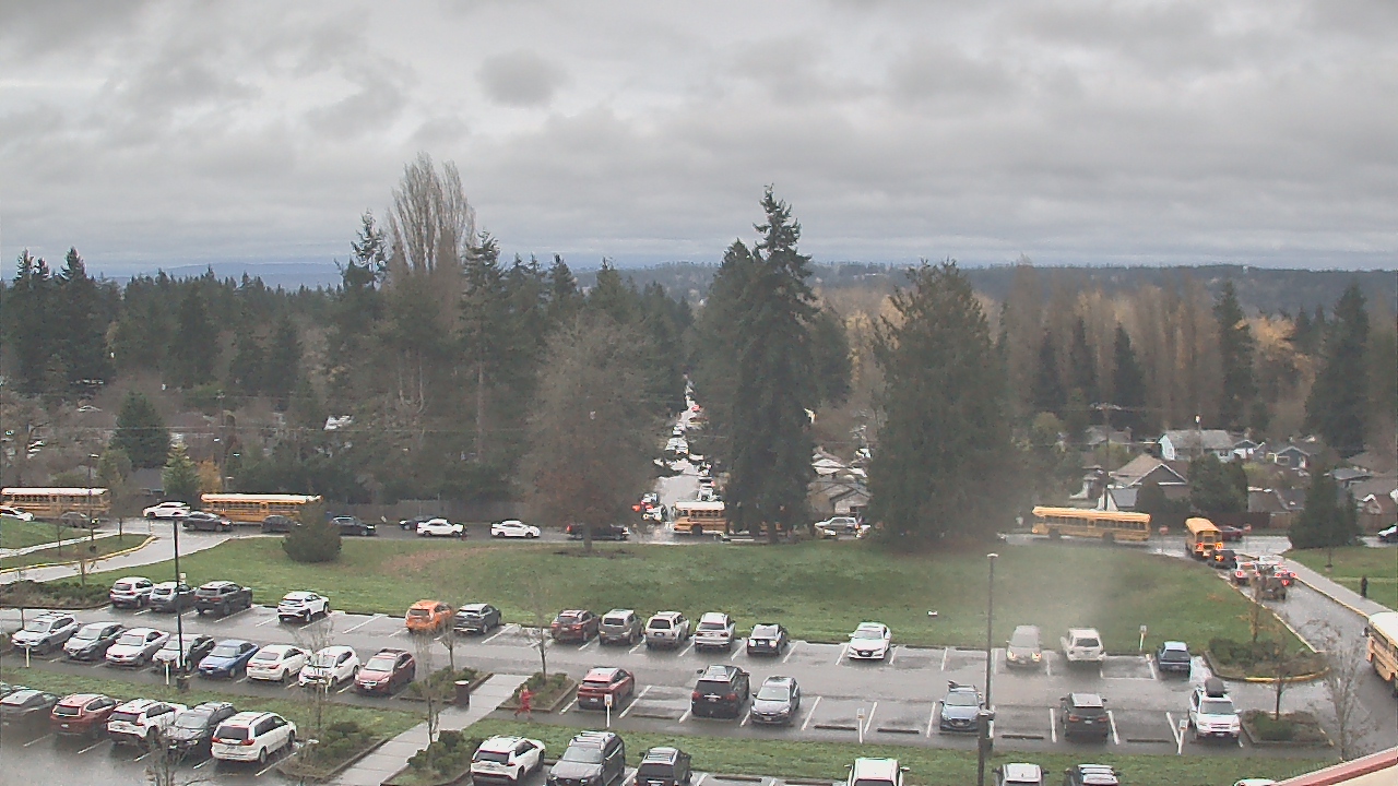 Thumbnail for current weather camera view from Shorecrest HS in Shoreline, Washington