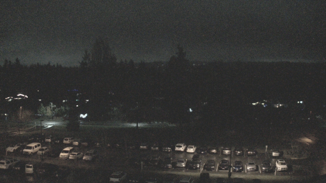 Thumbnail for current weather camera view from Shorecrest HS in Shoreline, Washington