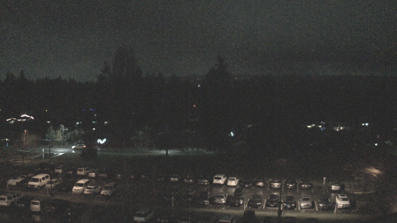 Thumbnail for current weather camera view from Shorecrest HS in Shoreline, Washington