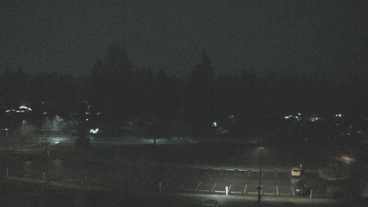 Thumbnail for current weather camera view from Shorecrest HS in Shoreline, Washington