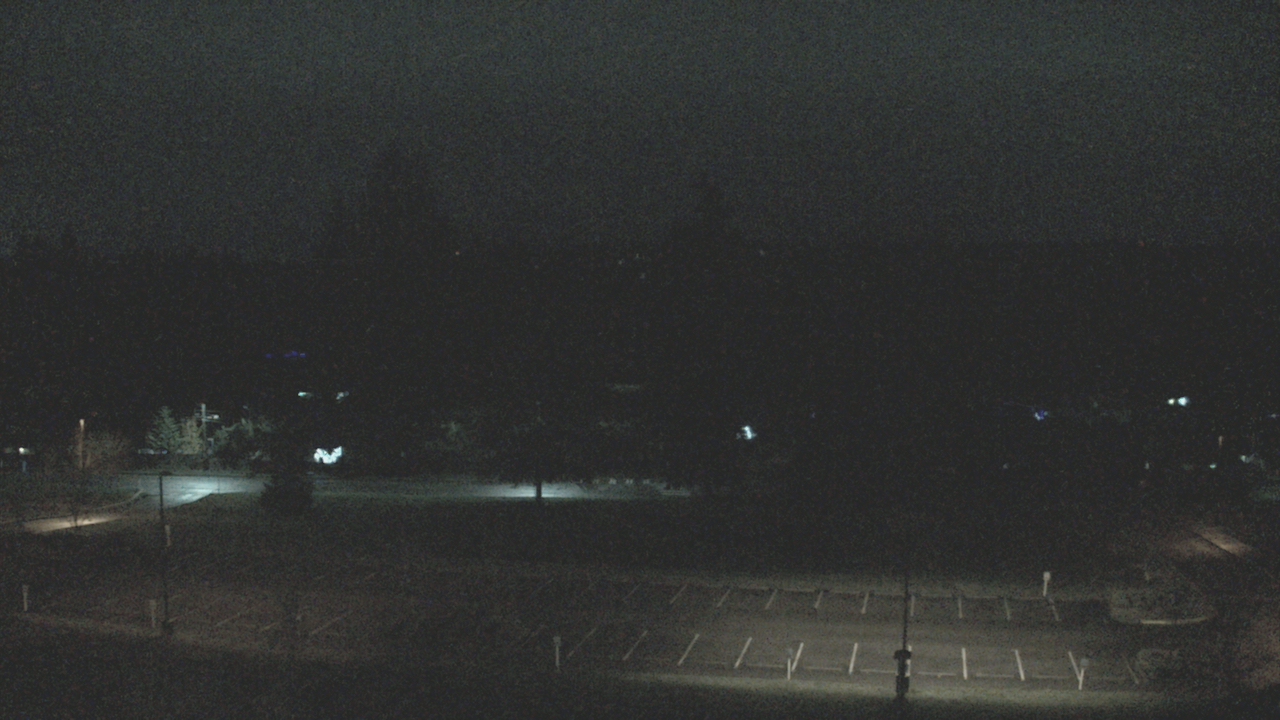 Thumbnail for current weather camera view from Shorecrest HS in Shoreline, Washington