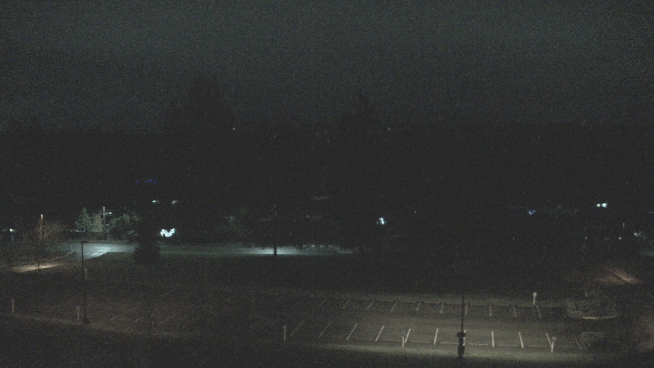 Thumbnail for current weather camera view from Shorecrest HS in Shoreline, Washington