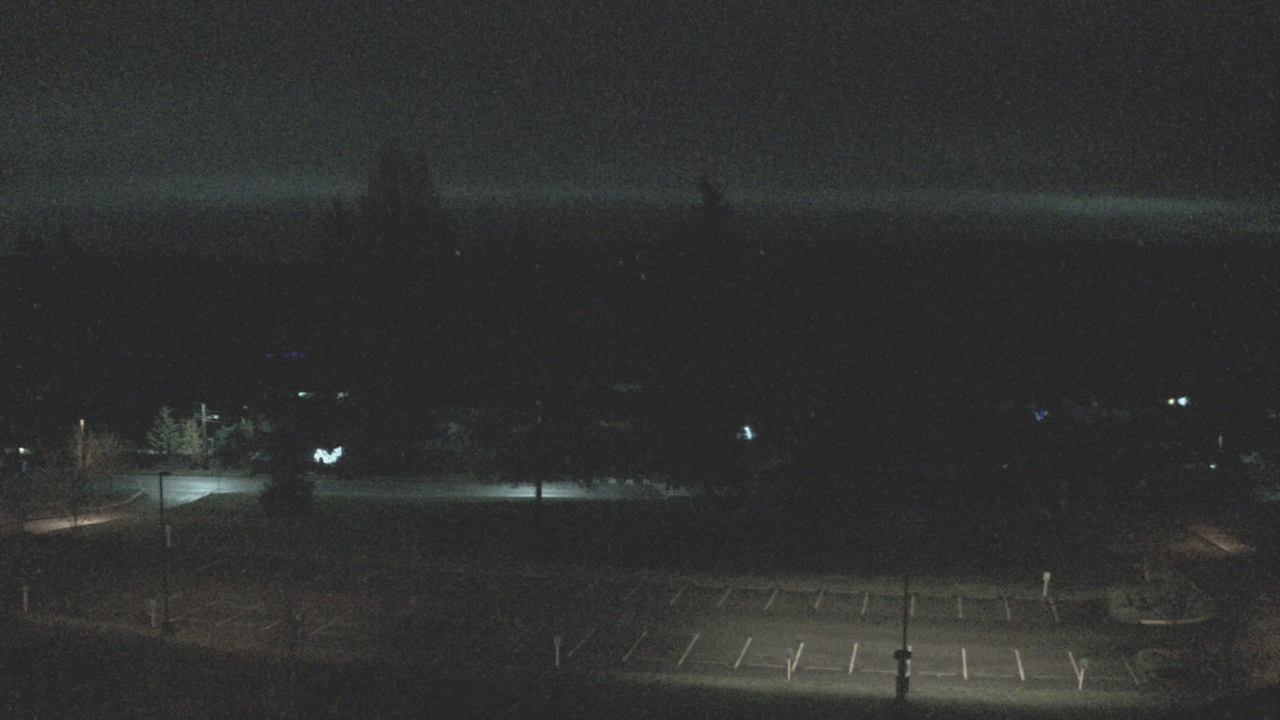 Thumbnail for current weather camera view from Shorecrest HS in Shoreline, Washington