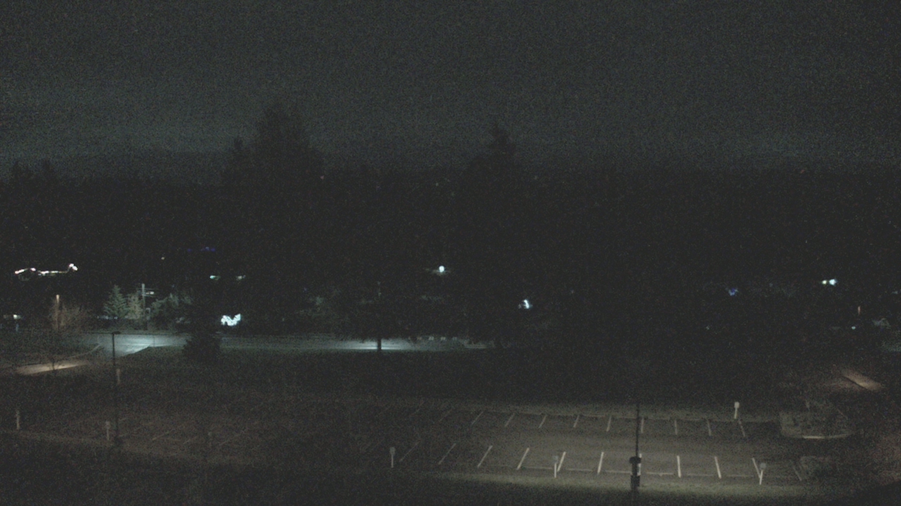 Thumbnail for current weather camera view from Shorecrest HS in Shoreline, Washington