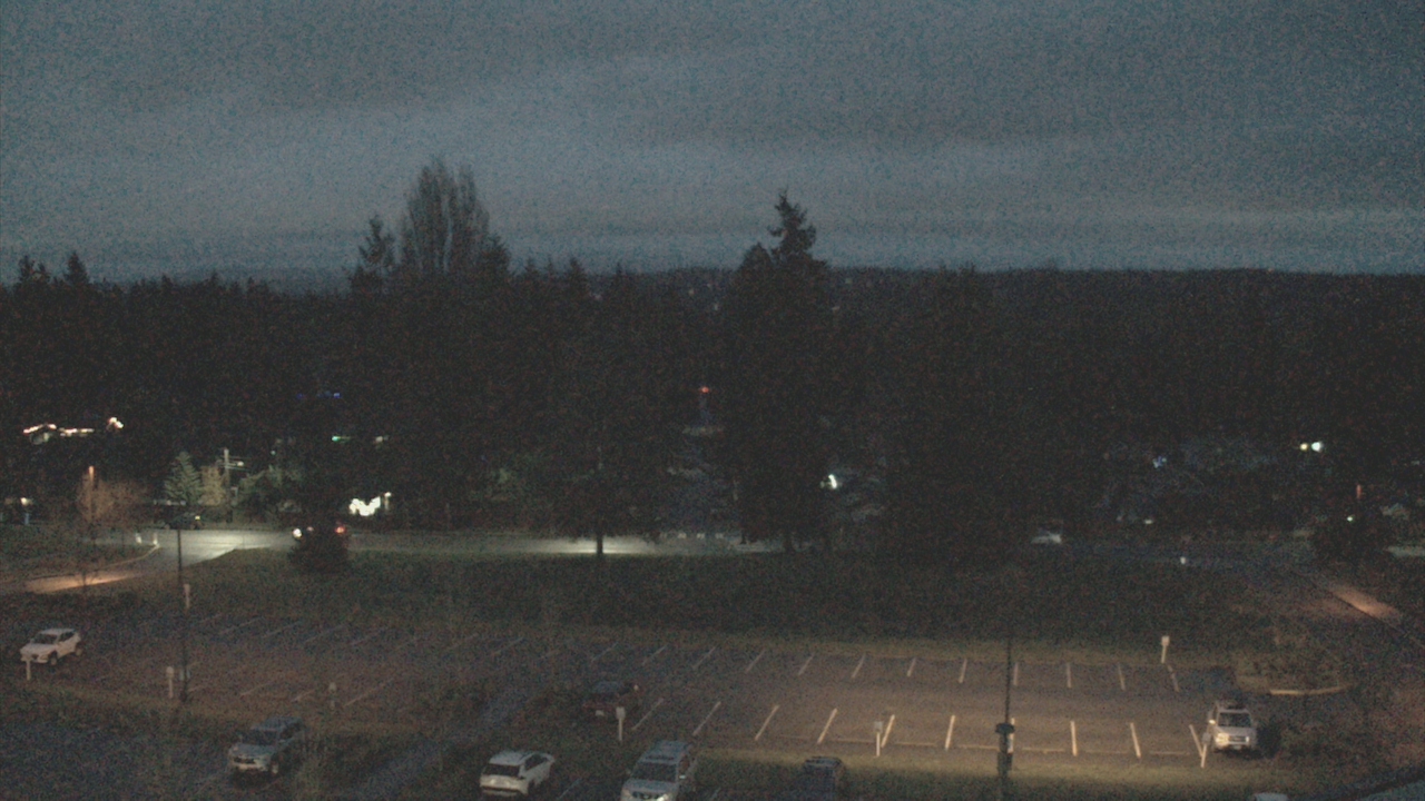 Thumbnail for current weather camera view from Shorecrest HS in Shoreline, Washington