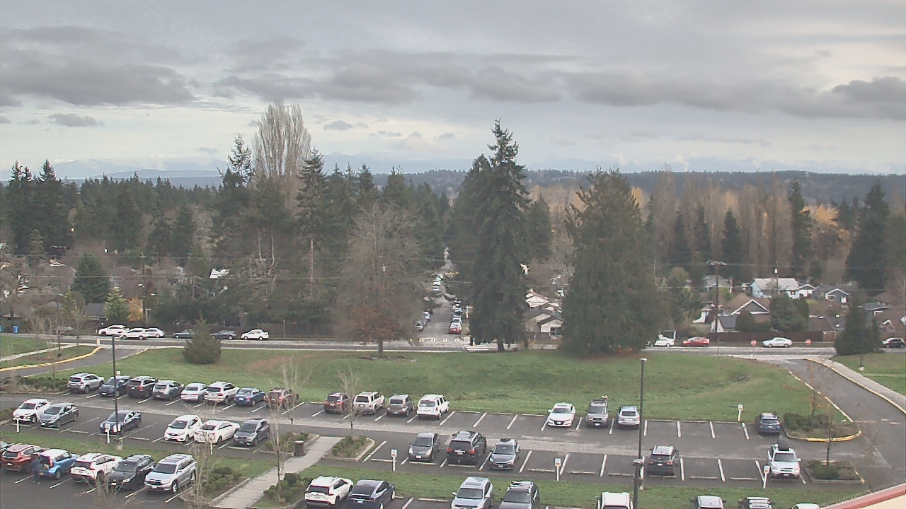 Thumbnail for current weather camera view from Shorecrest HS in Shoreline, Washington