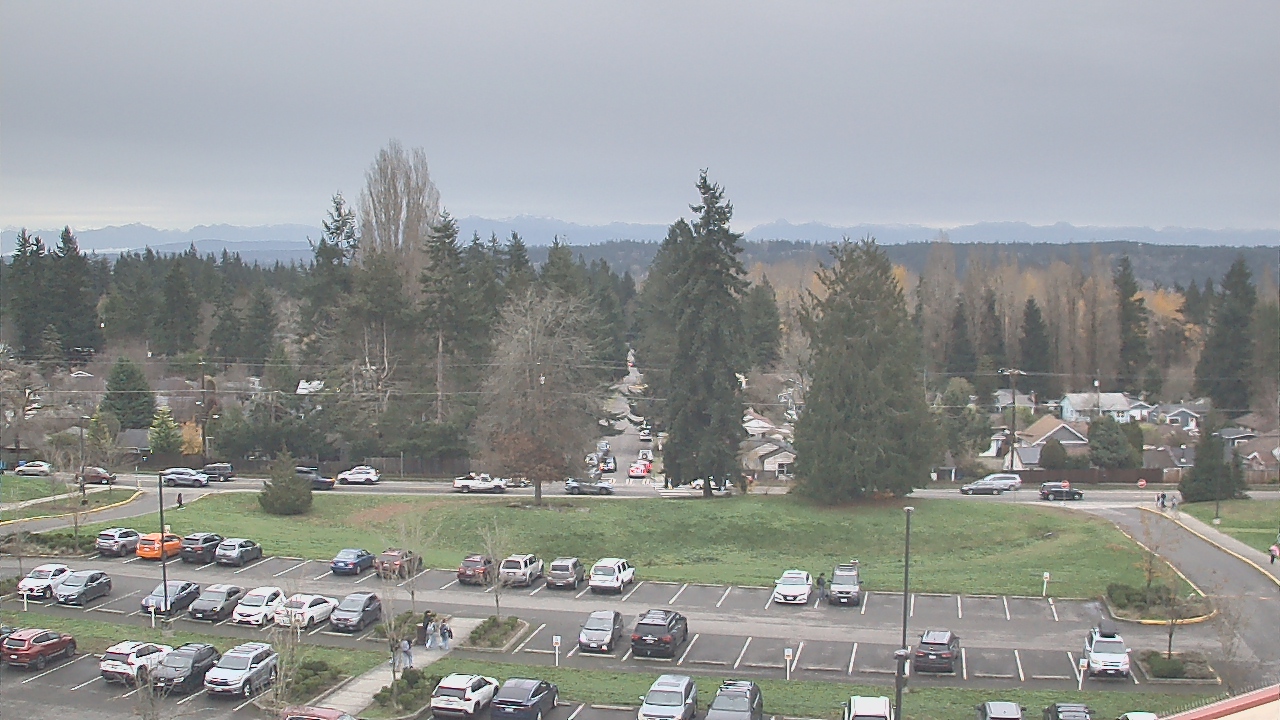 Thumbnail for current weather camera view from Shorecrest HS in Shoreline, Washington