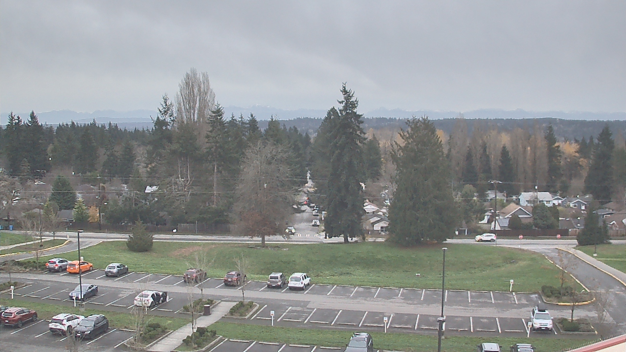 Thumbnail for current weather camera view from Shorecrest HS in Shoreline, Washington