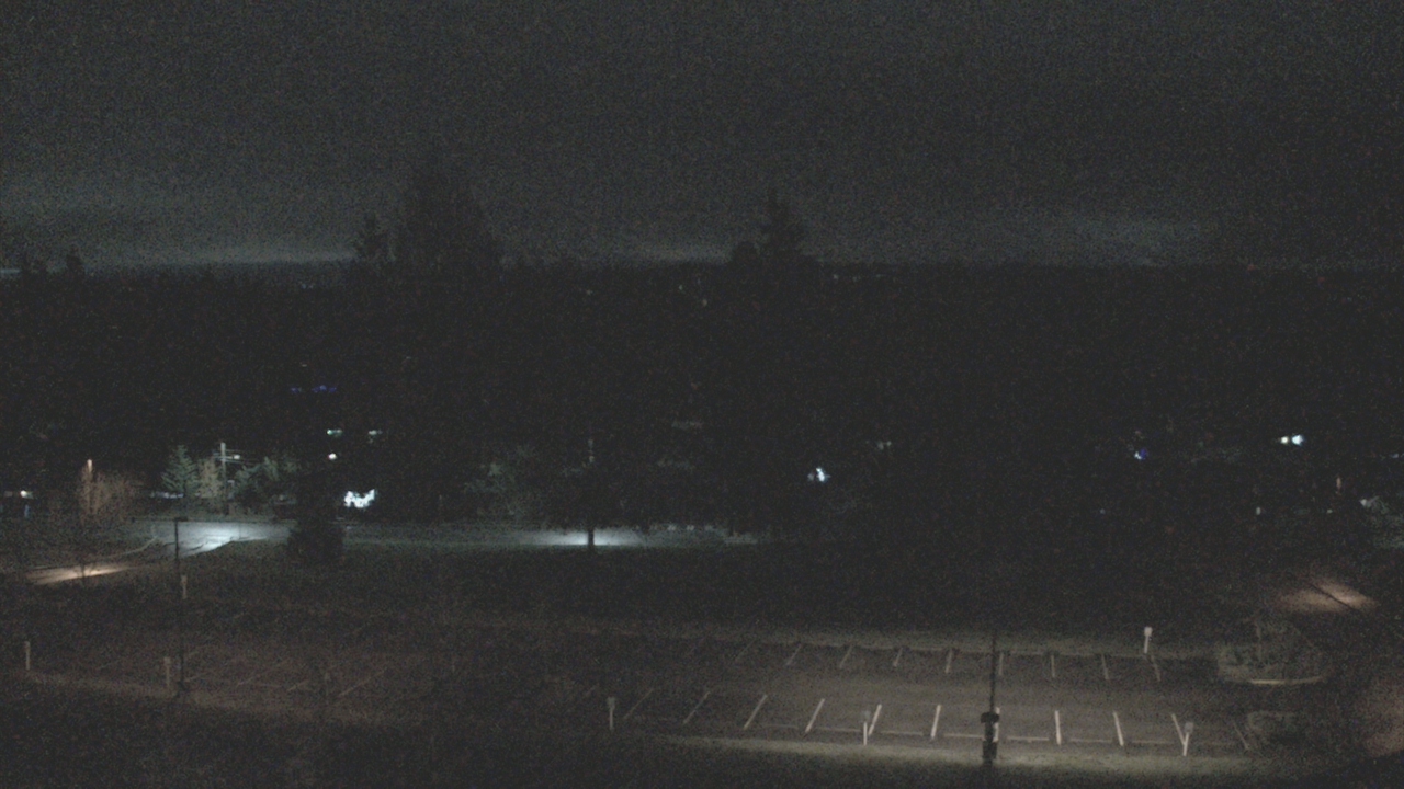 Thumbnail for current weather camera view from Shorecrest HS in Shoreline, Washington