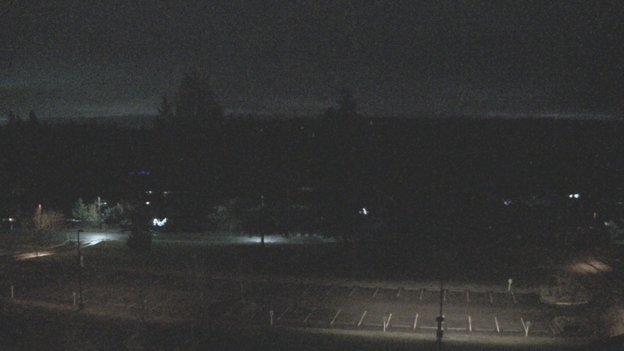 Thumbnail for current weather camera view from Shorecrest HS in Shoreline, Washington