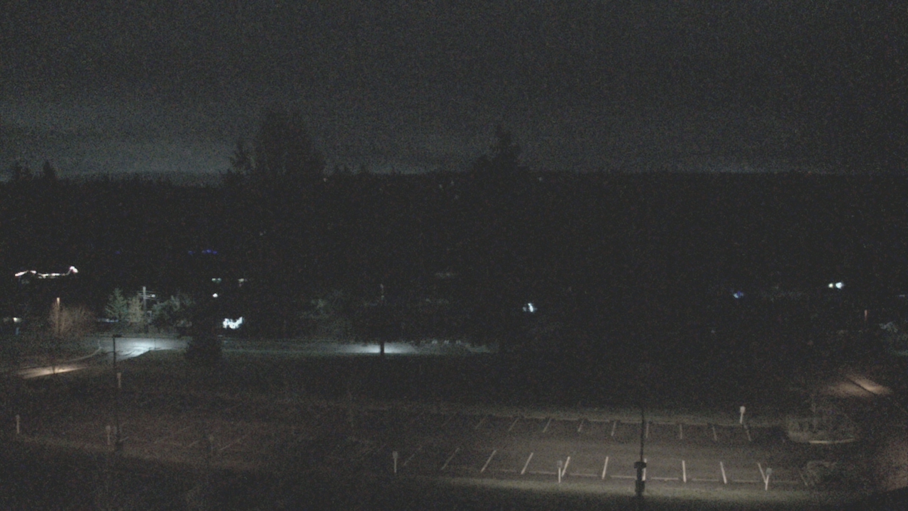 Thumbnail for current weather camera view from Shorecrest HS in Shoreline, Washington
