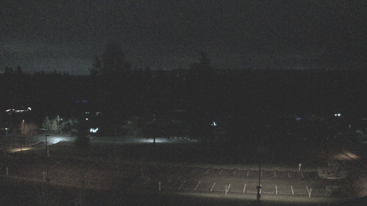 Thumbnail for current weather camera view from Shorecrest HS in Shoreline, Washington