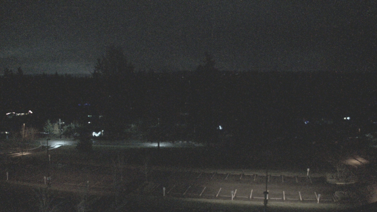 Thumbnail for current weather camera view from Shorecrest HS in Shoreline, Washington