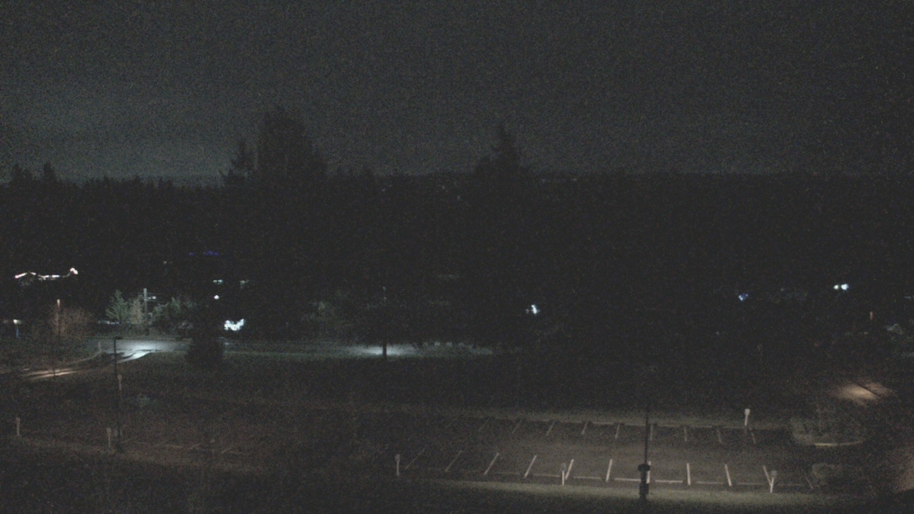 Thumbnail for current weather camera view from Shorecrest HS in Shoreline, Washington