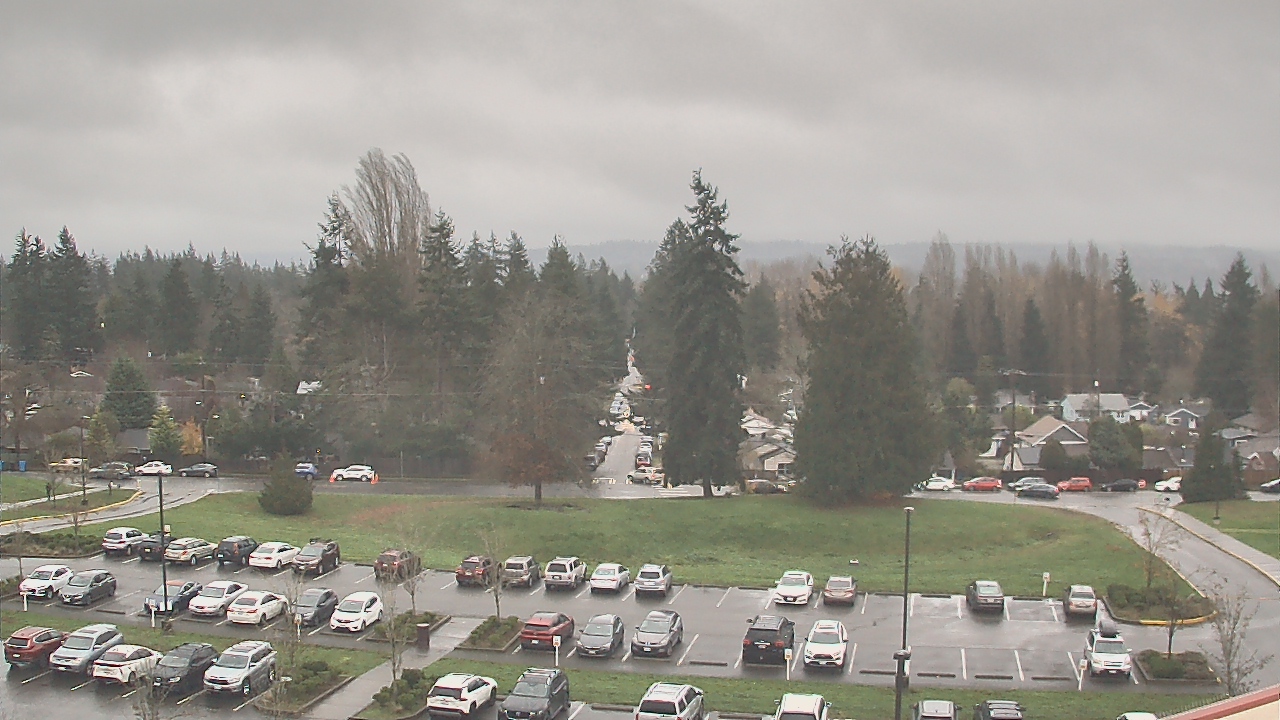 Thumbnail for current weather camera view from Shorecrest HS in Shoreline, Washington