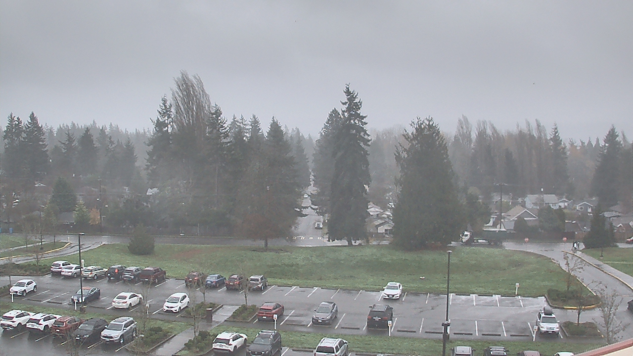 Thumbnail for current weather camera view from Shorecrest HS in Shoreline, Washington