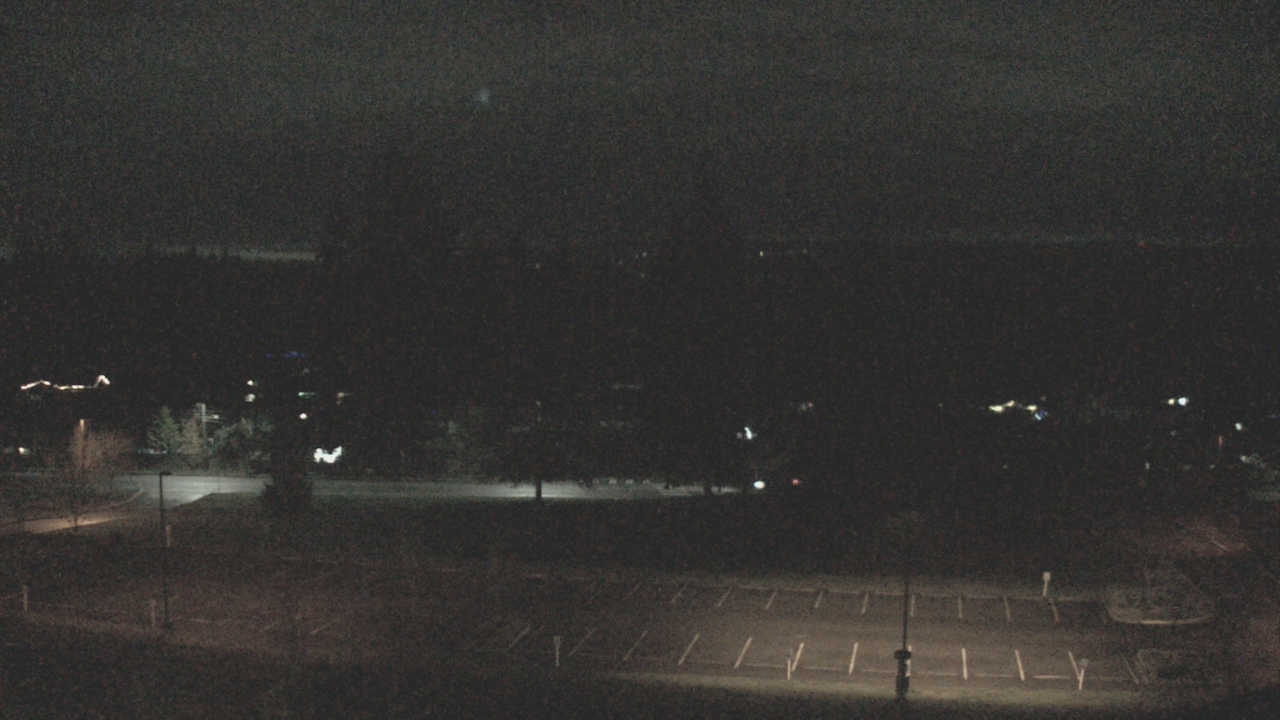 Thumbnail for current weather camera view from Shorecrest HS in Shoreline, Washington