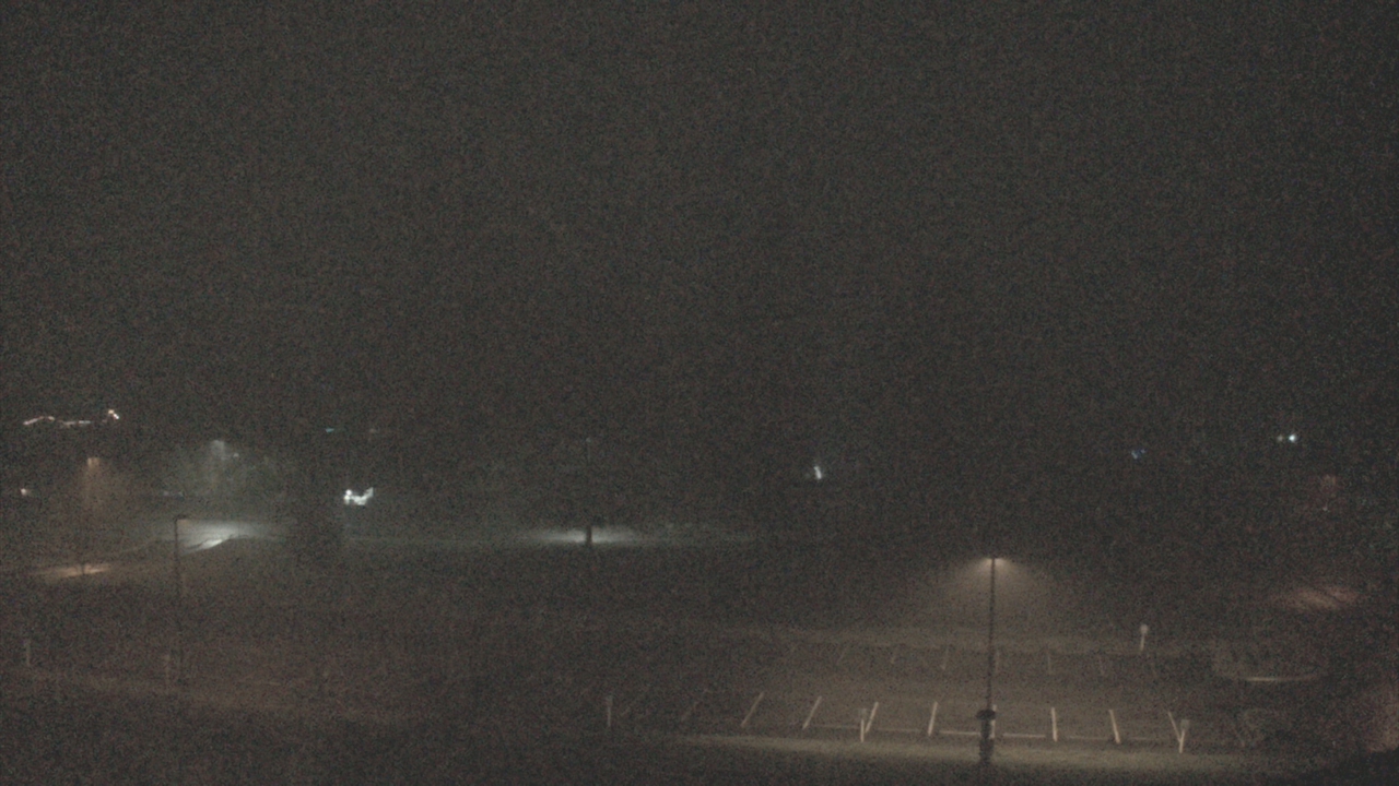 Thumbnail for current weather camera view from Shorecrest HS in Shoreline, Washington