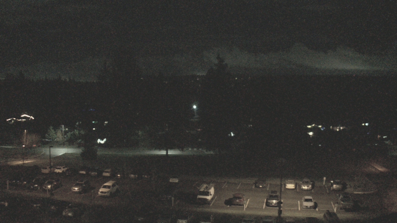 Thumbnail for current weather camera view from Shorecrest HS in Shoreline, Washington