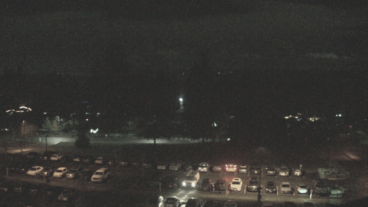 Thumbnail for current weather camera view from Shorecrest HS in Shoreline, Washington