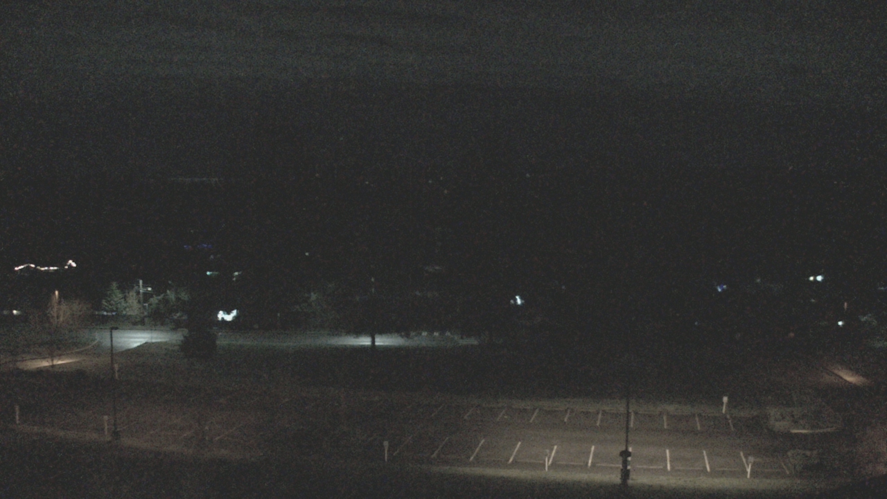 Thumbnail for current weather camera view from Shorecrest HS in Shoreline, Washington