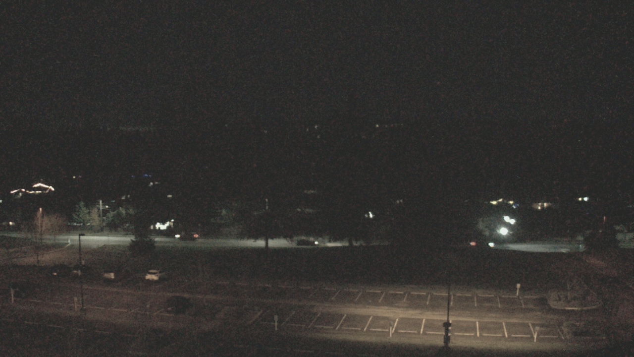 Thumbnail for current weather camera view from Shorecrest HS in Shoreline, Washington