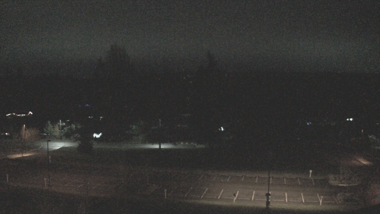 Thumbnail for current weather camera view from Shorecrest HS in Shoreline, Washington
