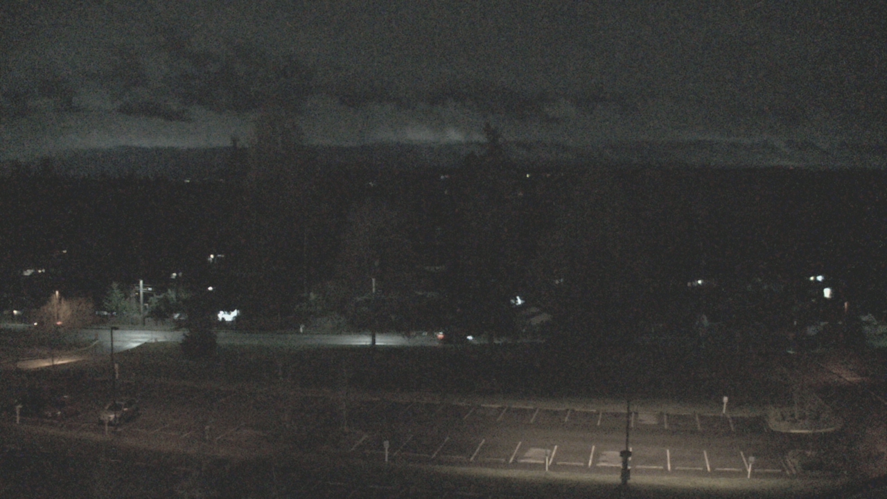 Thumbnail for current weather camera view from Shorecrest HS in Shoreline, Washington