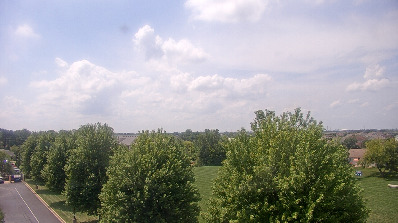 Thumbnail for current weather camera view from Trinity Christian School in Shorewood, Illinois