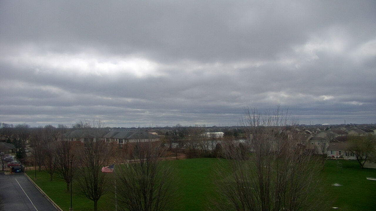 Thumbnail for current weather camera view from Trinity Christian School in Shorewood, Illinois