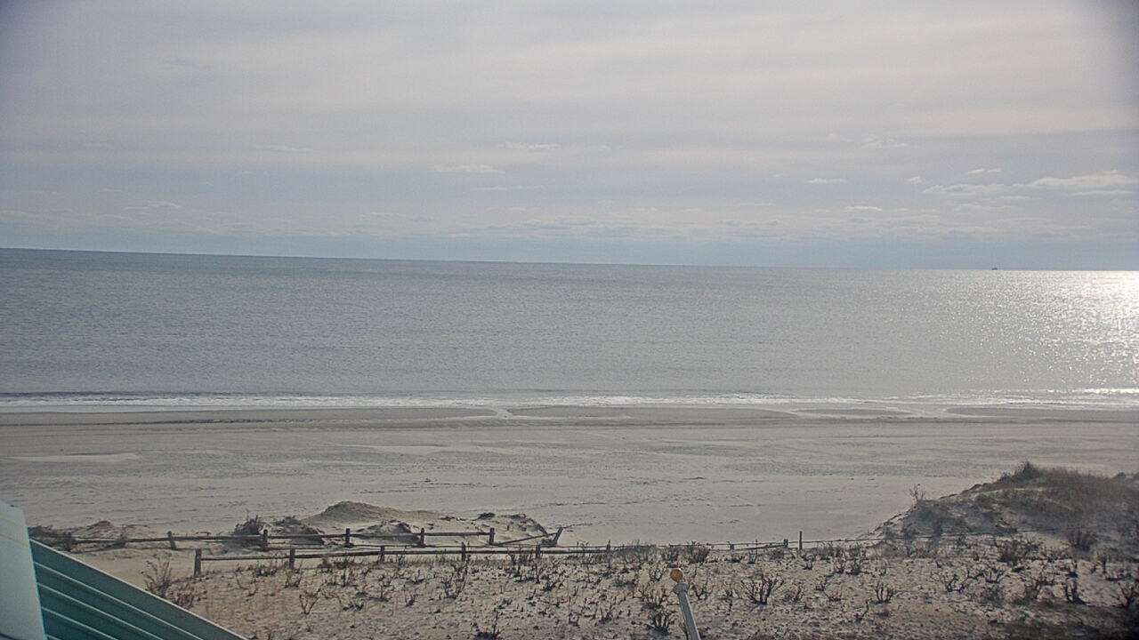 Thumbnail for current weather camera view from Sea Isle City Beach Patrol in Sea Isle City, New Jersey