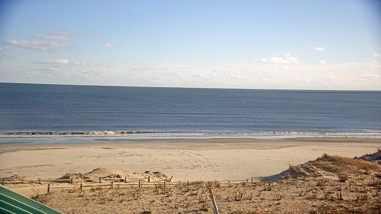 Thumbnail for current weather camera view from Sea Isle City Beach Patrol in Sea Isle City, New Jersey