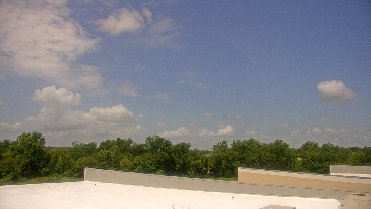 Thumbnail for current weather camera view from Allen ES in Siloam Springs, Arkansas