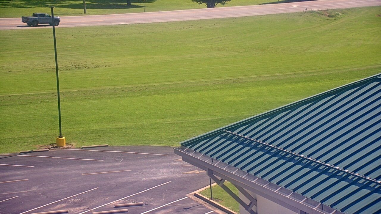 Thumbnail for current weather camera view from Allen ES in Siloam Springs, Arkansas