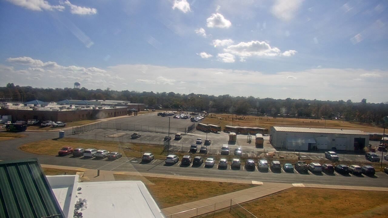 Thumbnail for current weather camera view from Allen ES in Siloam Springs, Arkansas