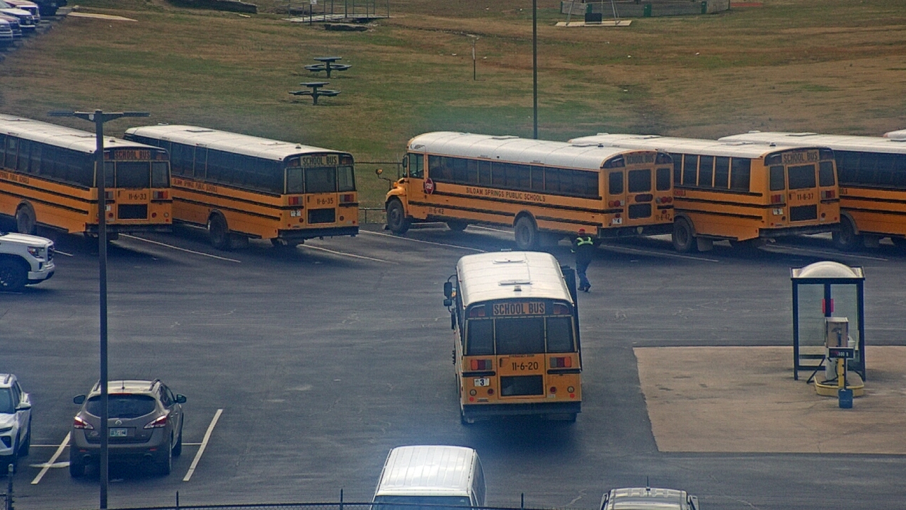 Thumbnail for current weather camera view from Allen ES in Siloam Springs, Arkansas