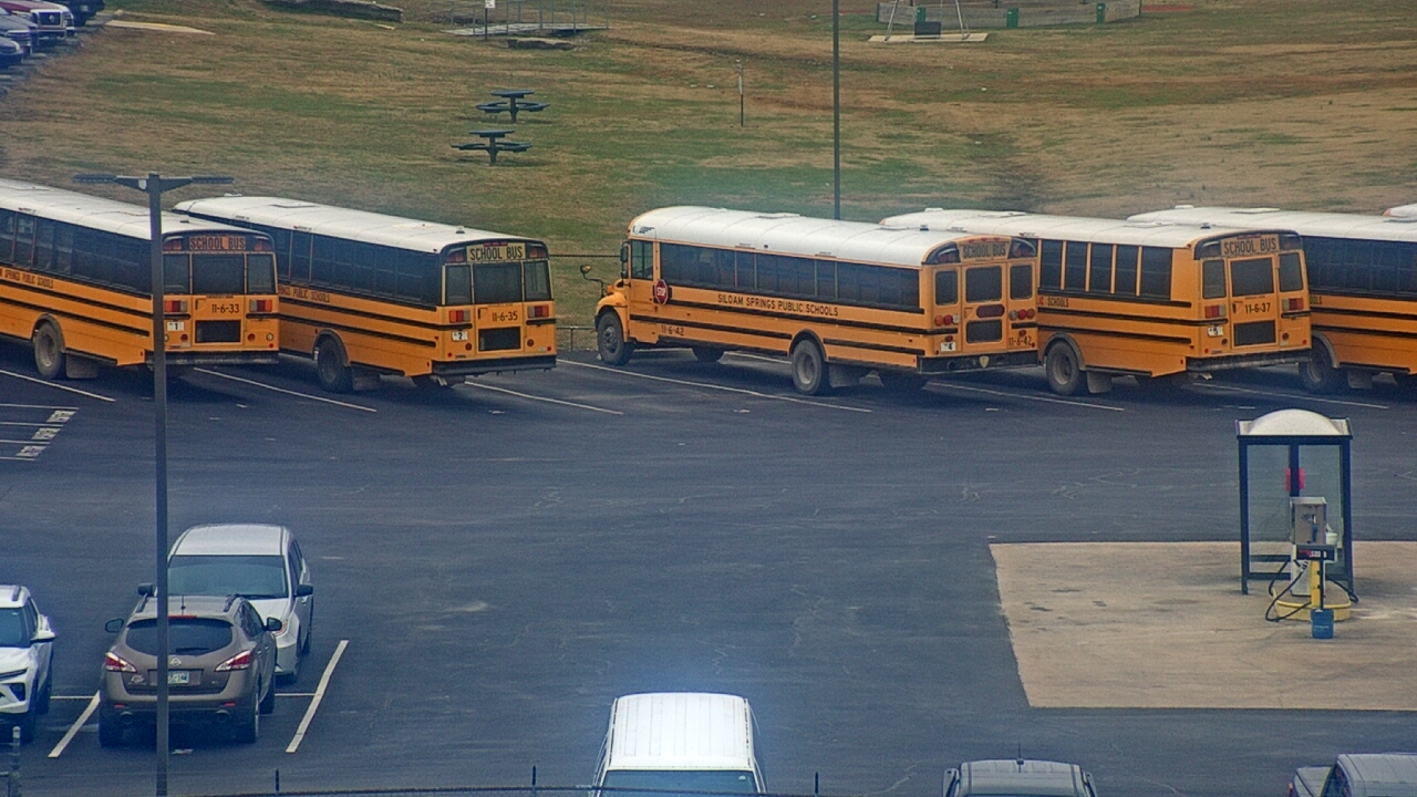 Thumbnail for current weather camera view from Allen ES in Siloam Springs, Arkansas