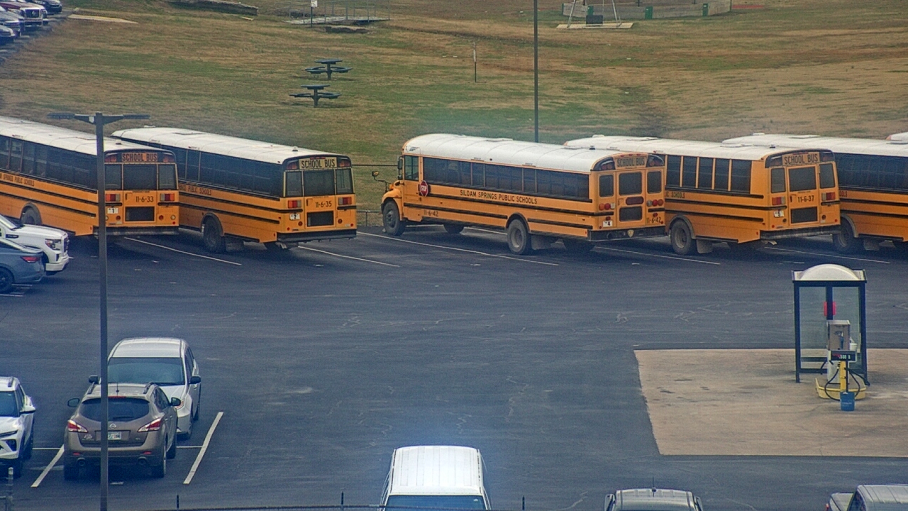 Thumbnail for current weather camera view from Allen ES in Siloam Springs, Arkansas