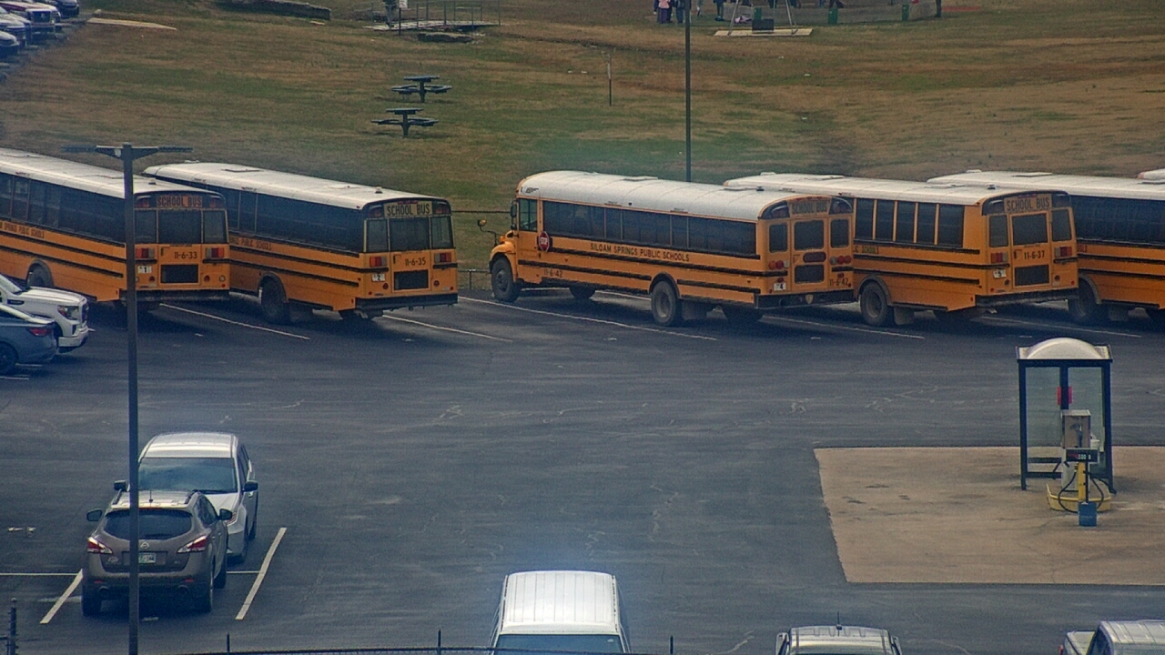 Thumbnail for current weather camera view from Allen ES in Siloam Springs, Arkansas