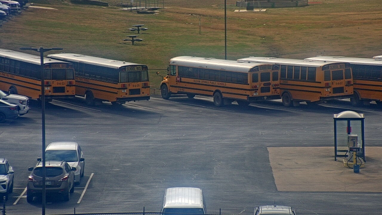 Thumbnail for current weather camera view from Allen ES in Siloam Springs, Arkansas