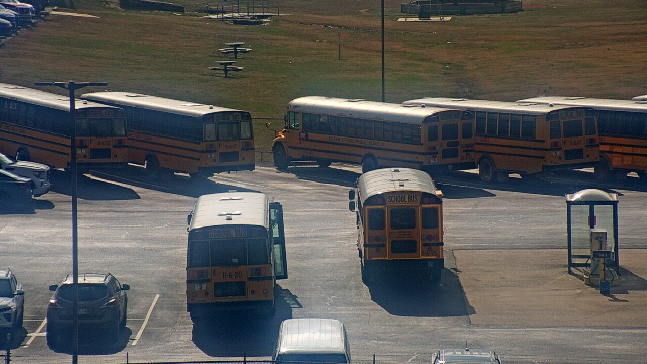 Thumbnail for current weather camera view from Allen ES in Siloam Springs, Arkansas