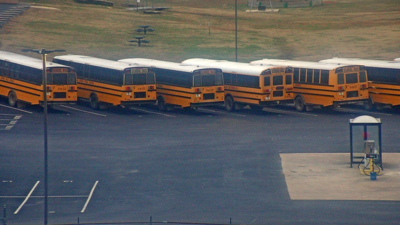 Thumbnail for current weather camera view from Allen ES in Siloam Springs, Arkansas