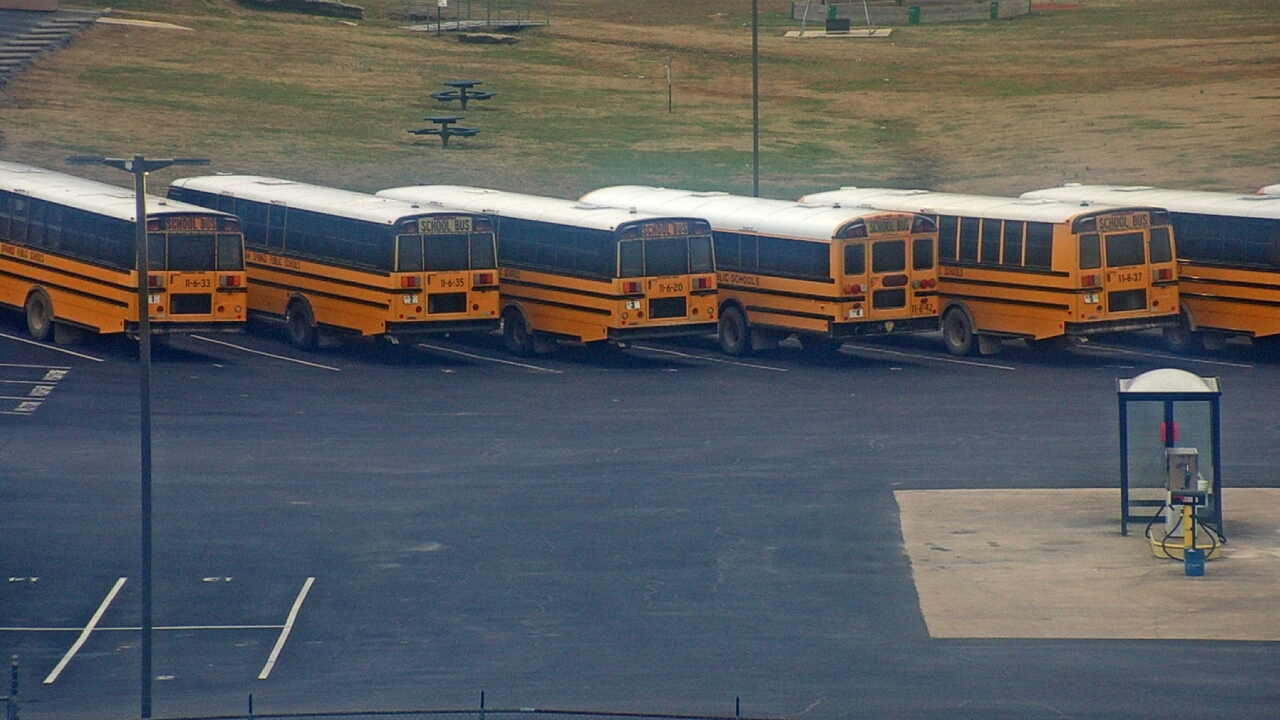 Thumbnail for current weather camera view from Allen ES in Siloam Springs, Arkansas