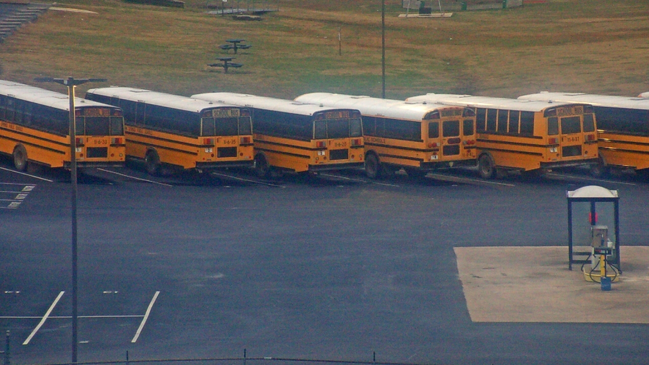 Thumbnail for current weather camera view from Allen ES in Siloam Springs, Arkansas