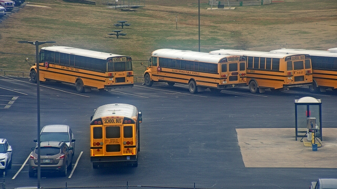 Thumbnail for current weather camera view from Allen ES in Siloam Springs, Arkansas