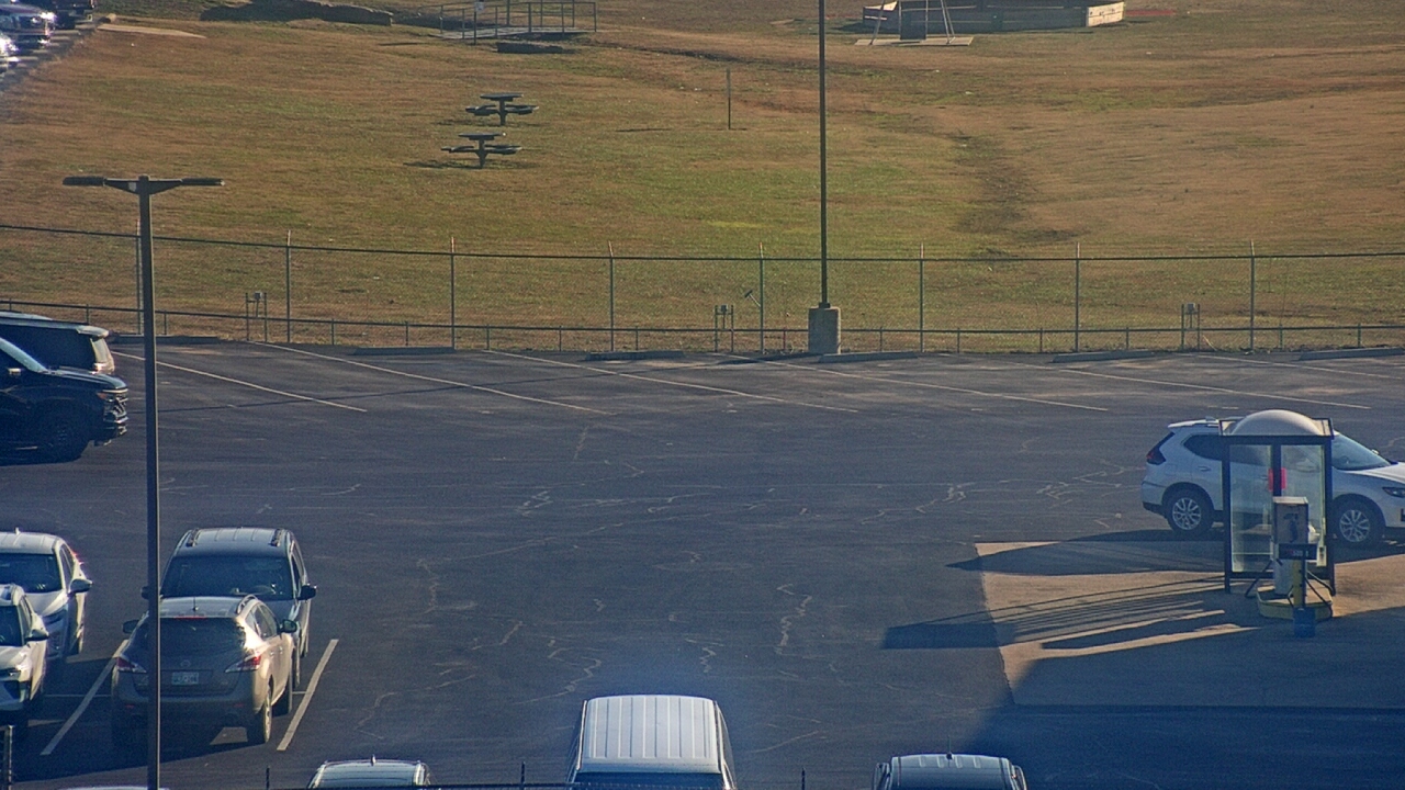 Thumbnail for current weather camera view from Allen ES in Siloam Springs, Arkansas